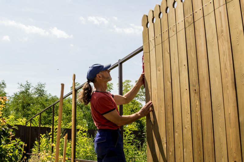 Fence And Deck Service